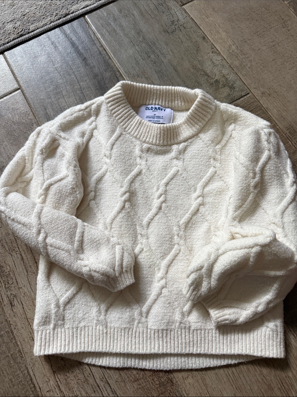 Old Navy so soft Off-White Cable Crewneck Sweater